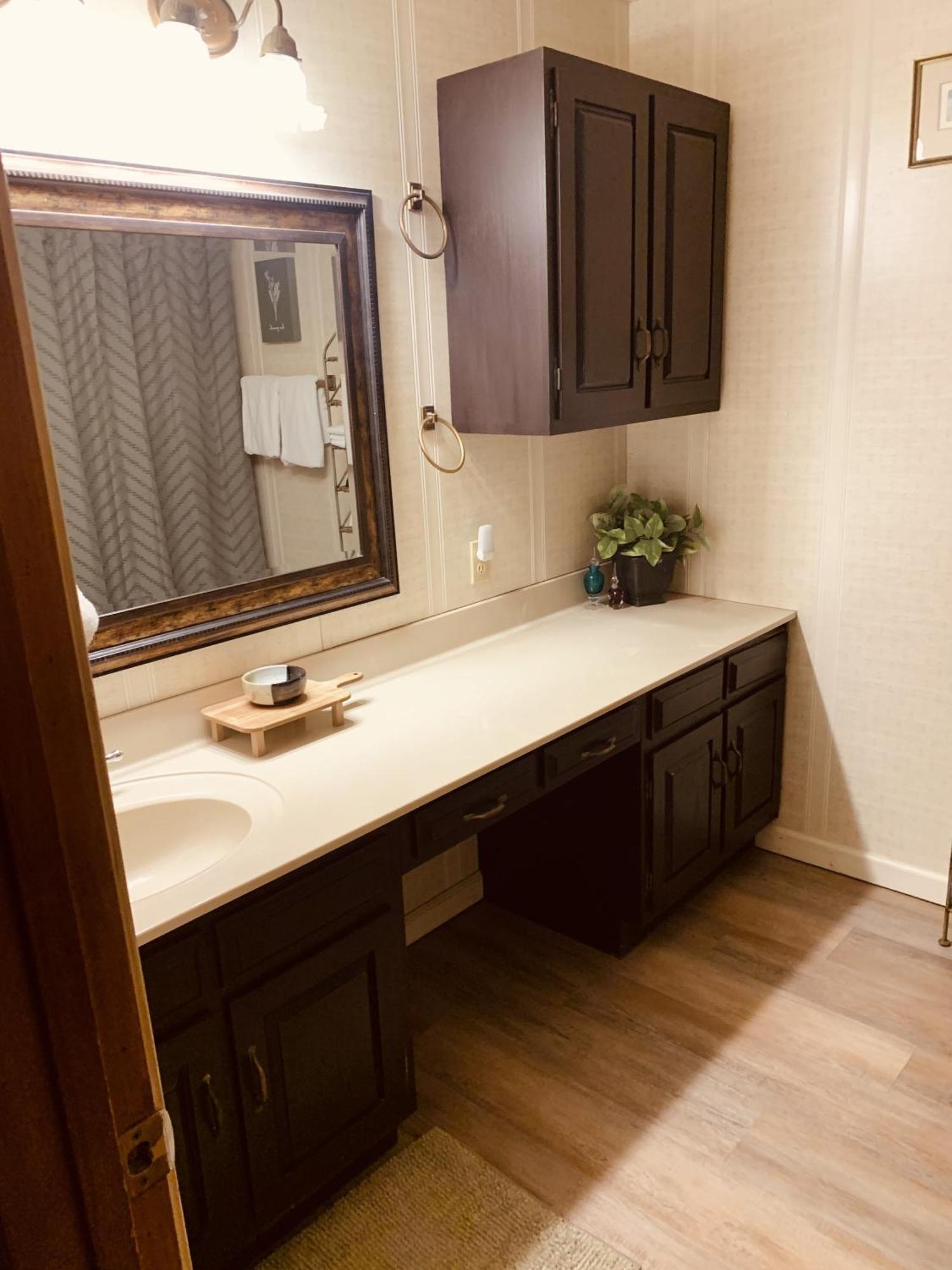 The Iris Garden Downtown Cottages And Suites Нэшвилл Номер фото