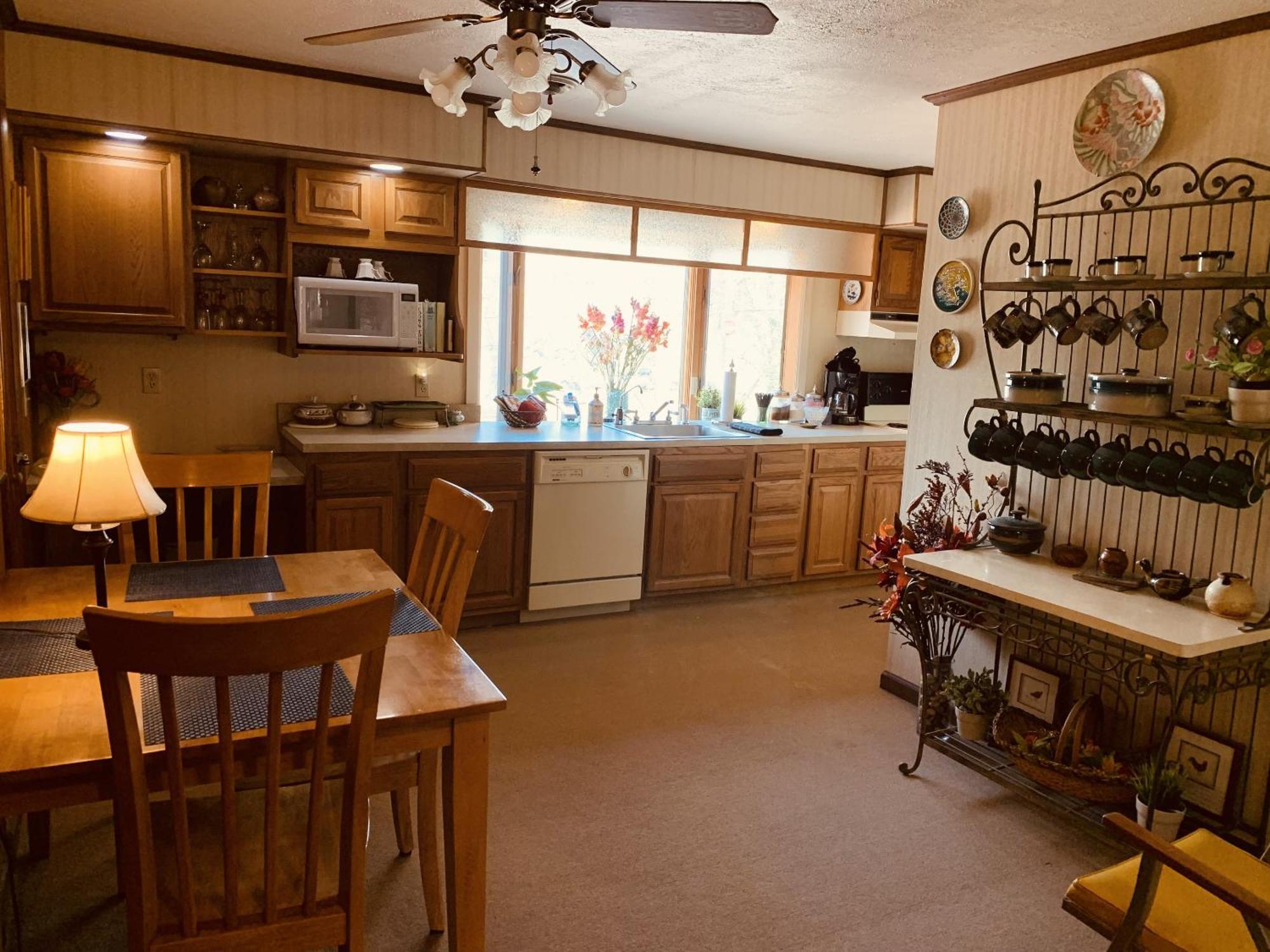 The Iris Garden Downtown Cottages And Suites Нэшвилл Номер фото