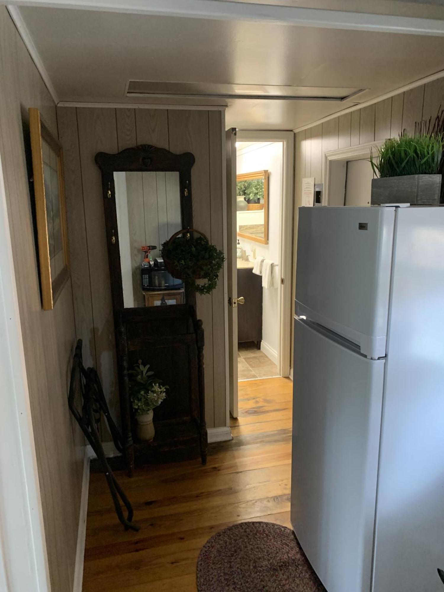 The Iris Garden Downtown Cottages And Suites Нэшвилл Номер фото