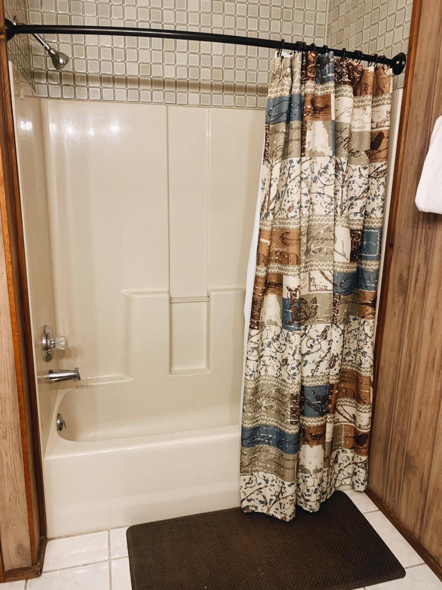 The Iris Garden Downtown Cottages And Suites Нэшвилл Номер фото