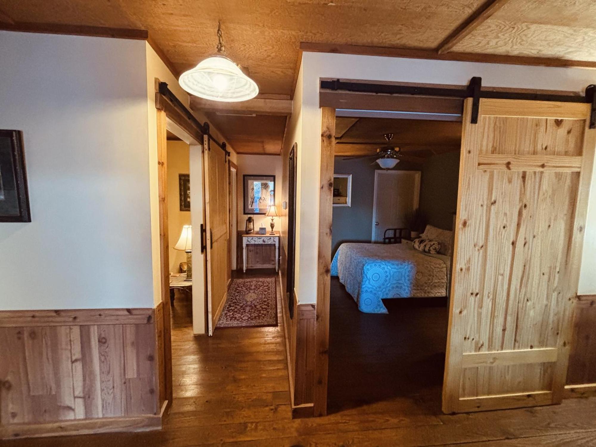 The Iris Garden Downtown Cottages And Suites Нэшвилл Номер фото