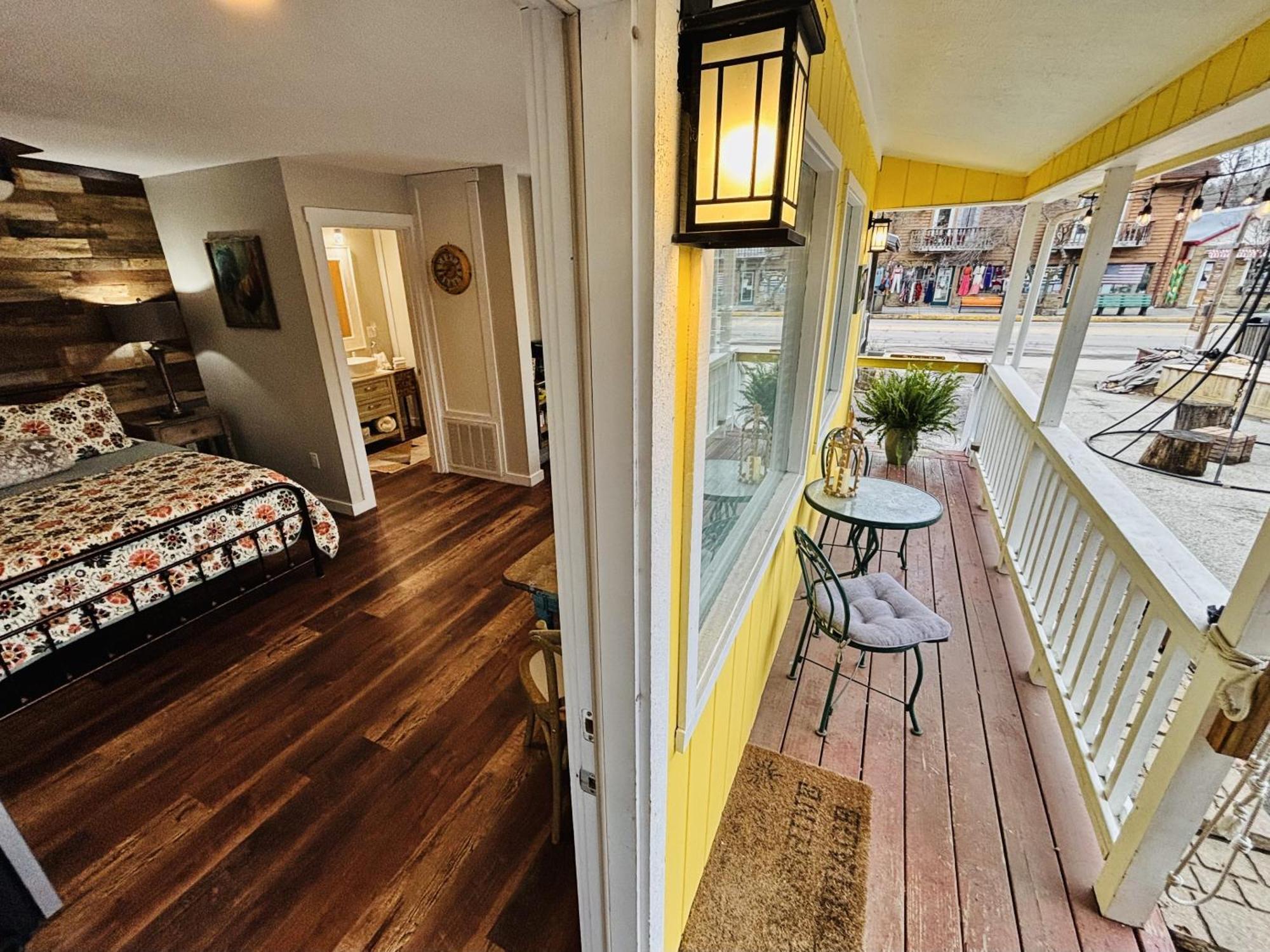 The Iris Garden Downtown Cottages And Suites Нэшвилл Номер фото