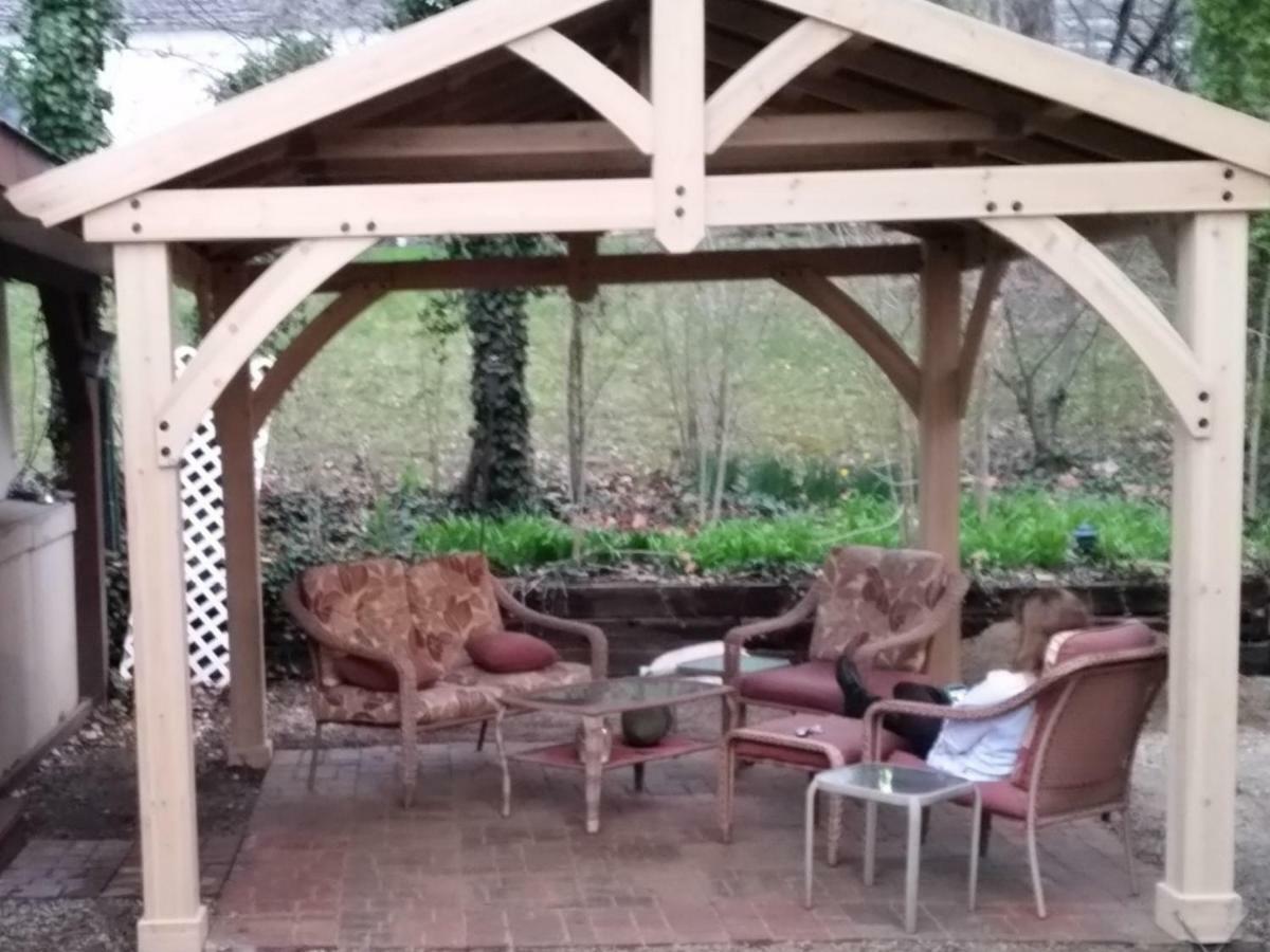 The Iris Garden Downtown Cottages And Suites Нэшвилл Номер фото
